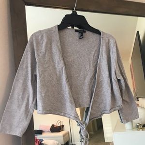1/4 grey wrap shirt